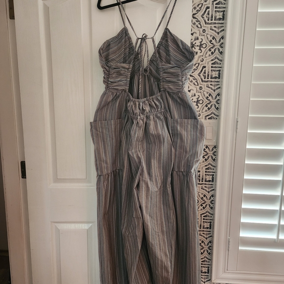 Cupshe Multicolor Striped Halter Jumpsuit - Never Worn - Picture 4 of 6